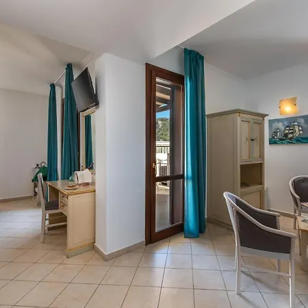 Hotel Helios 3*