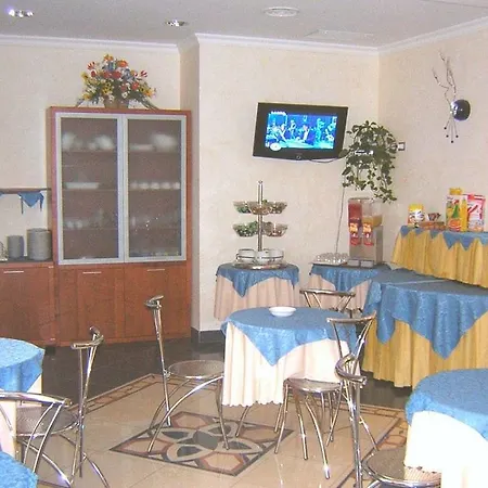 Helios Hotel 3*