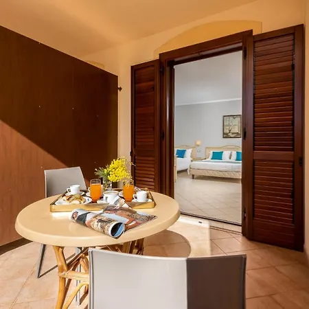 Helios Hotel